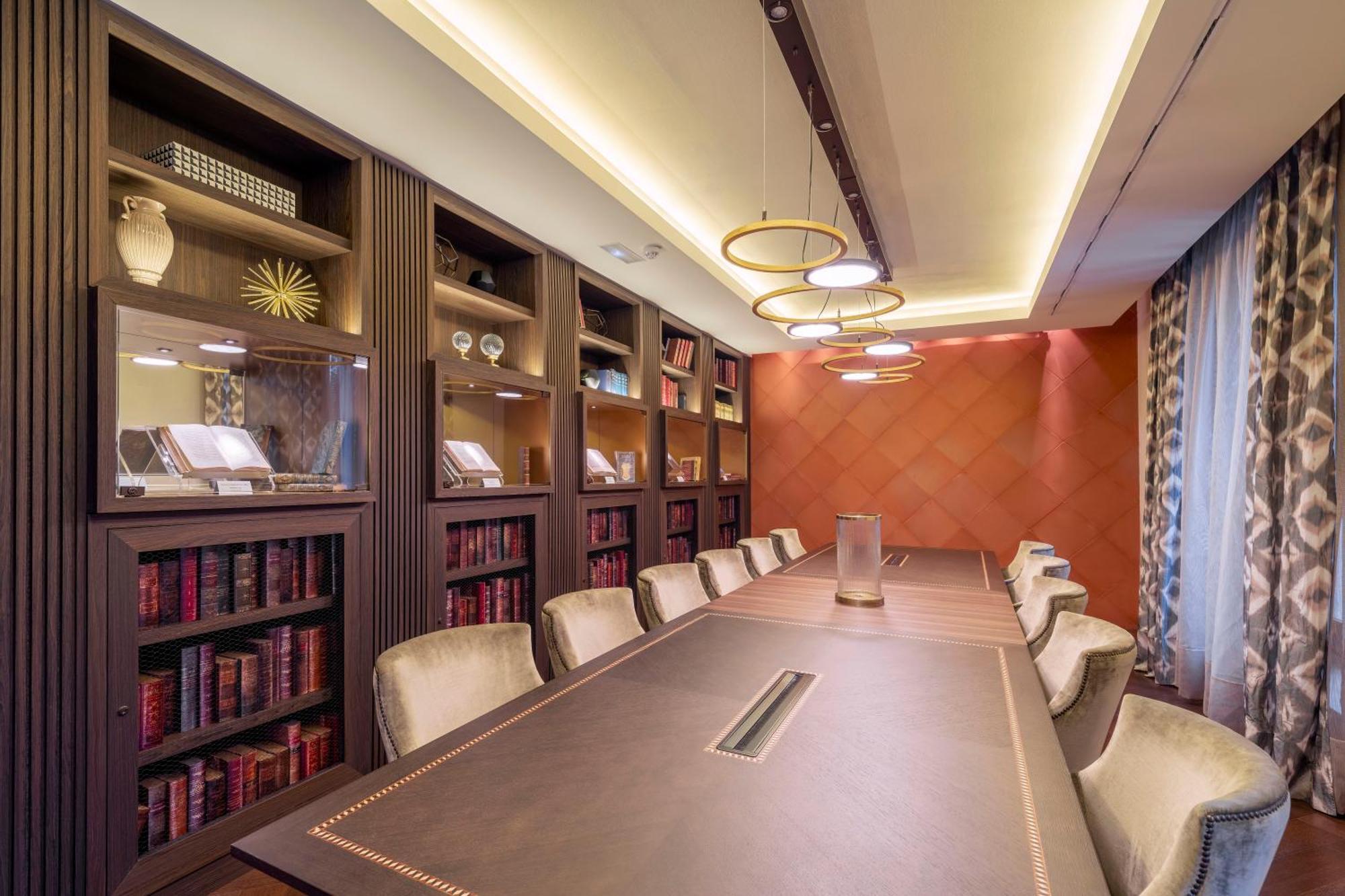 ยูโรสตาร์ วอชิงตัน เออร์วิง Hotel กรานาดา ภายนอก รูปภาพ Library
