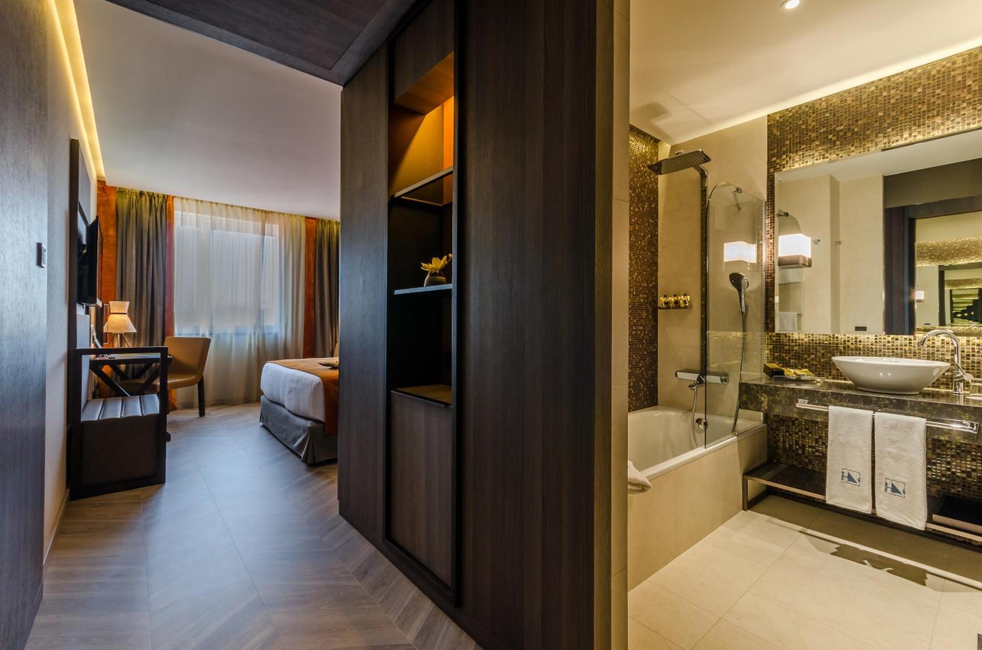 ยูโรสตาร์ วอชิงตัน เออร์วิง Hotel กรานาดา ห้อง รูปภาพ Deluxe Room